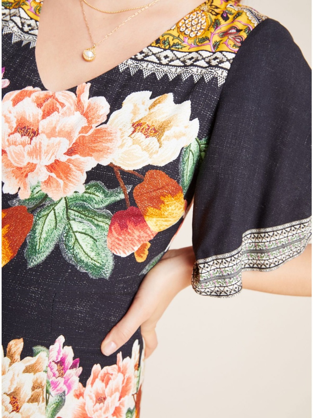 Farm Rio for Anthropologie Esmeralda Floral Print V-Neck Maxi Dress Black/Multi - Picture 4 of 4